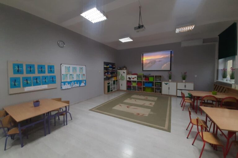 06fbf49c-2389-46ef-815a-fbed36ffd2a6