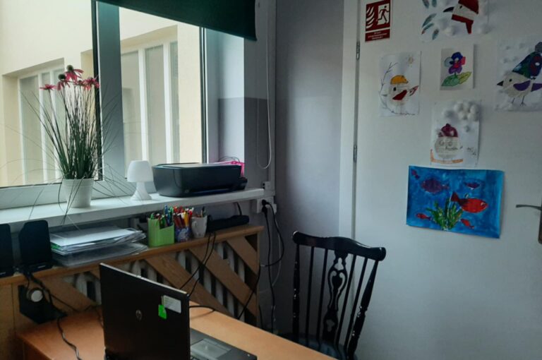 f5d62298-1321-4e2f-a8d7-2a17a52297d4